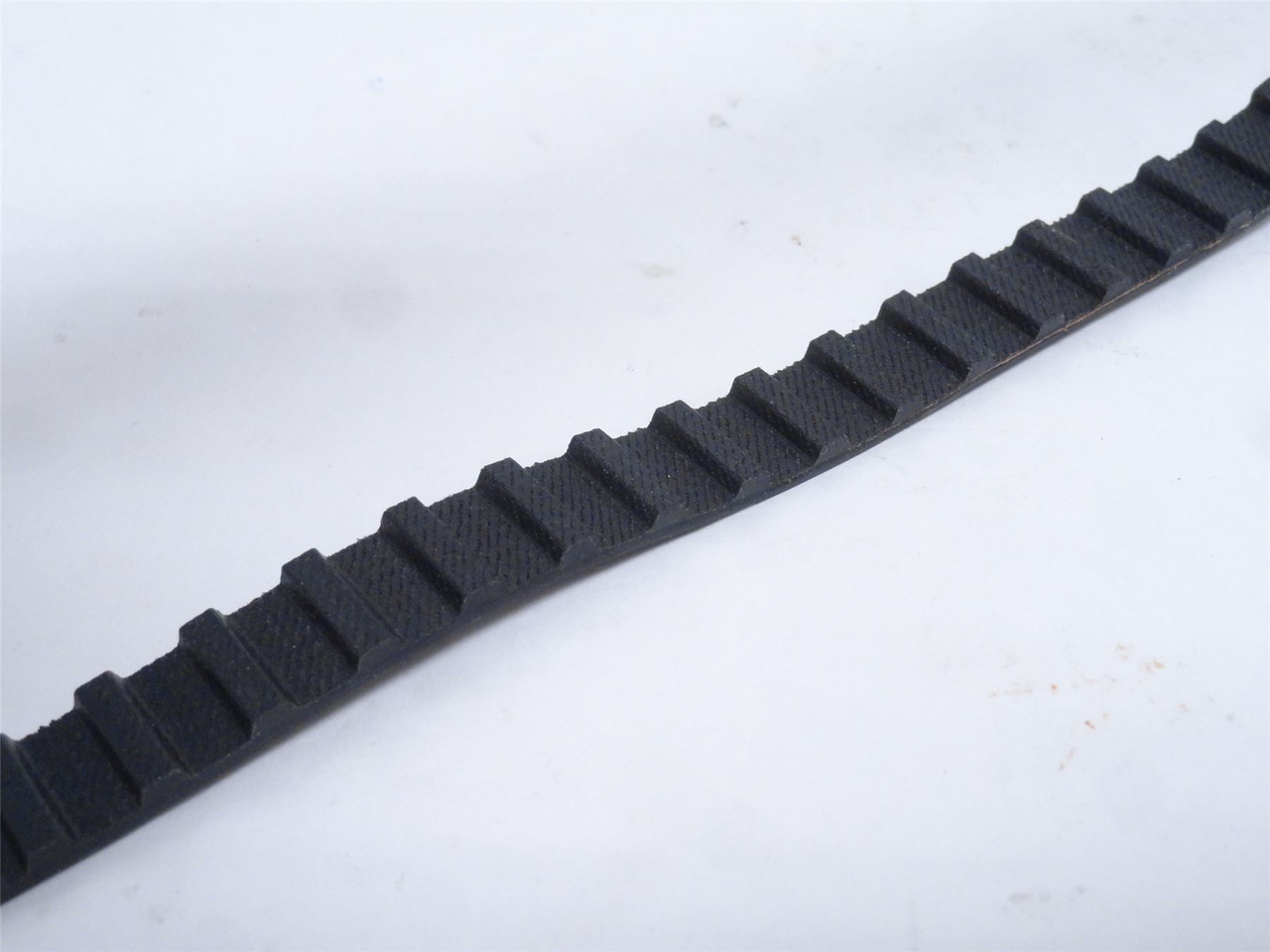Gates 300L050; Timing Belt 30" Long x 1/2" Width