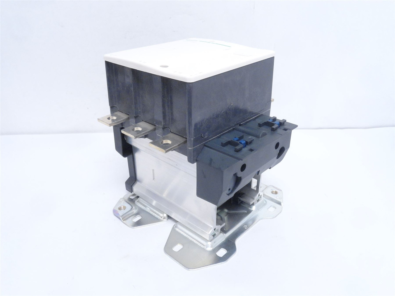 Schneider LC1F400; Contactor Body; No Coil; 400A; 3P; 1000VAC