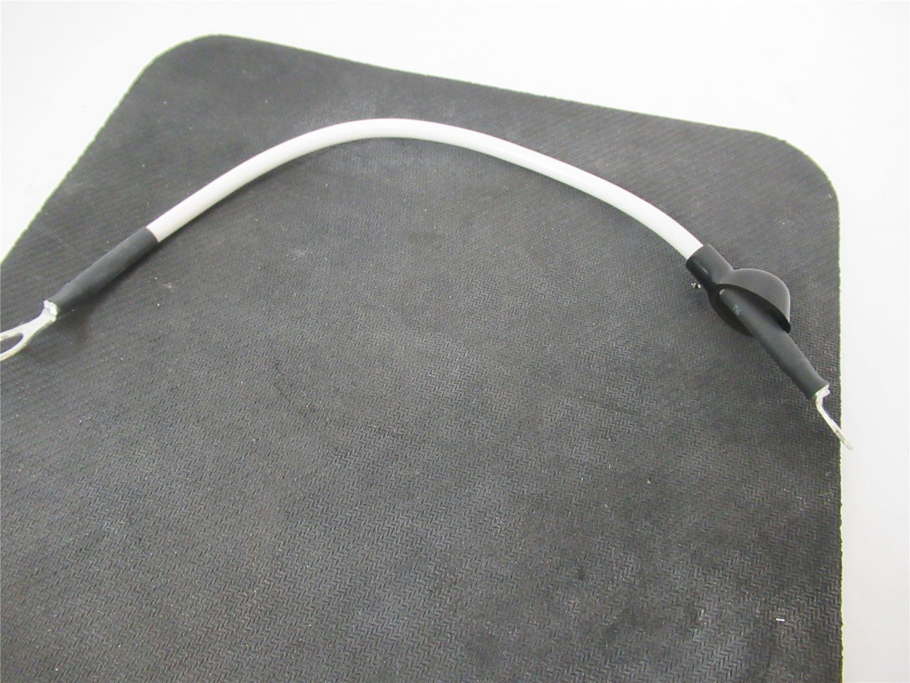 Cryovac FUR86684D; Wire Lead 11" White
