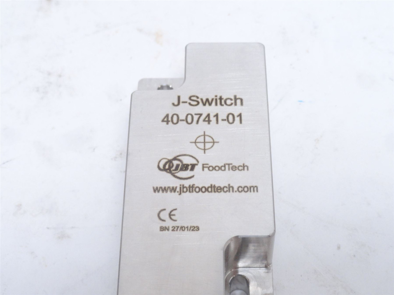 JBT 40-074-01; Wired Magnetic Safety Switch; W/Actuators