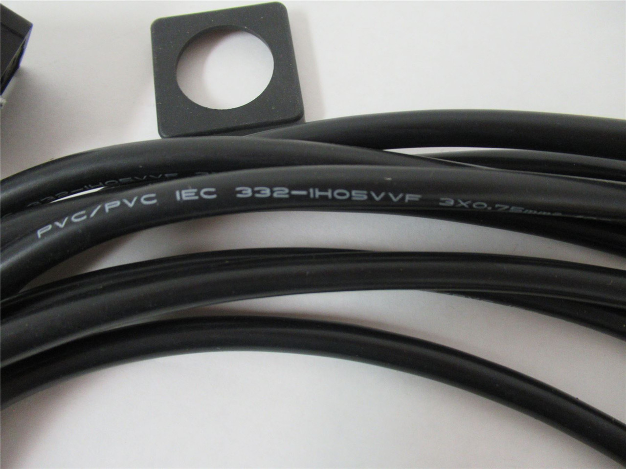 HTP Ukn-250719; Cable with Connector