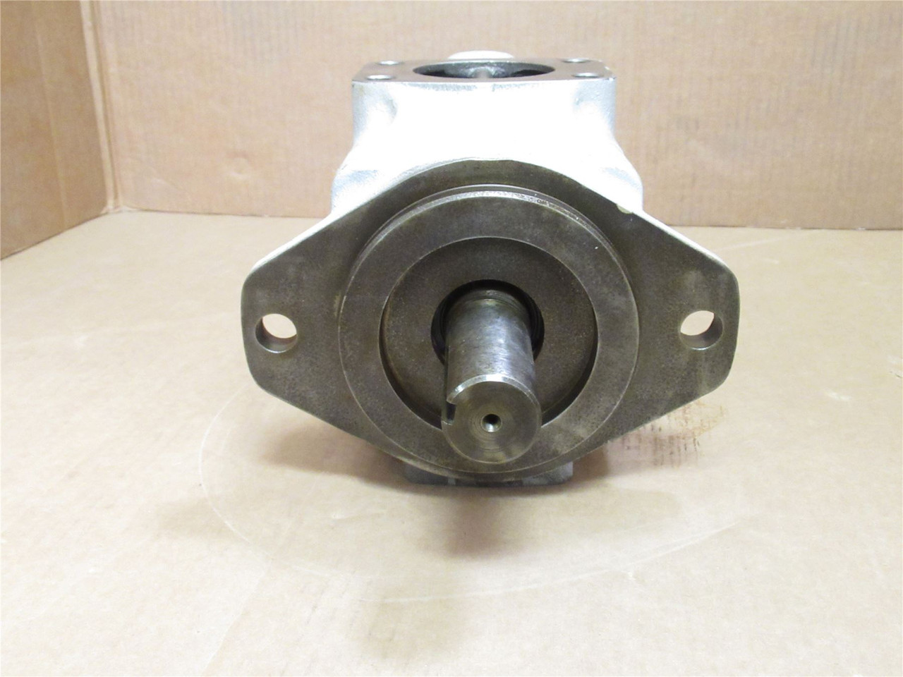 Eaton 35VQTBS21A2203AA20R; Fixed Displacement Hydr. Vane Pump