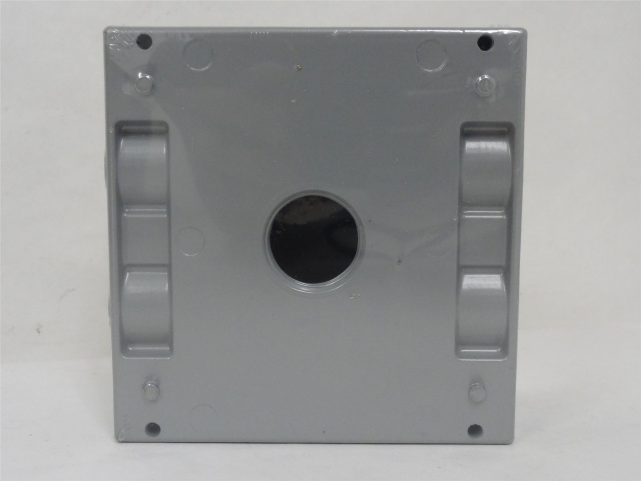 Red Dot 2IHD5-2; Device Outlet Box; 2 Gang; 5 Hub
