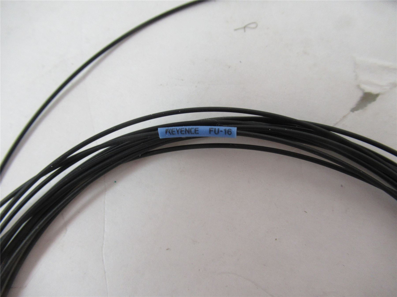 Keyence FU-16; Photoelectric Sensor Transmissive Fiber 2Meter