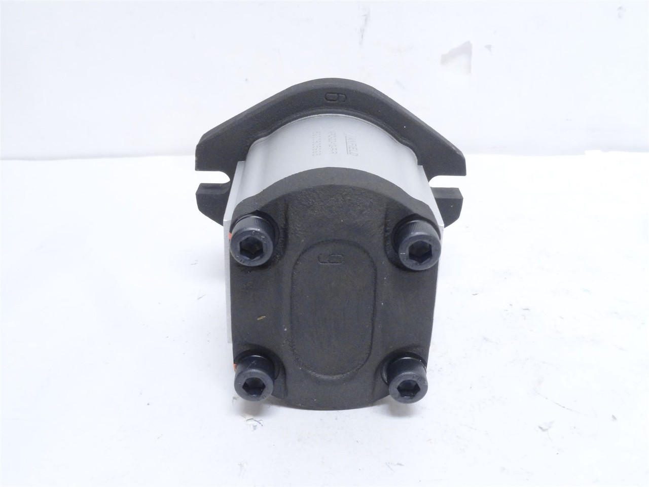 Anfield APQ-20-12-P-R; Hydraulic Gear Pump; 20CC; SAE: A