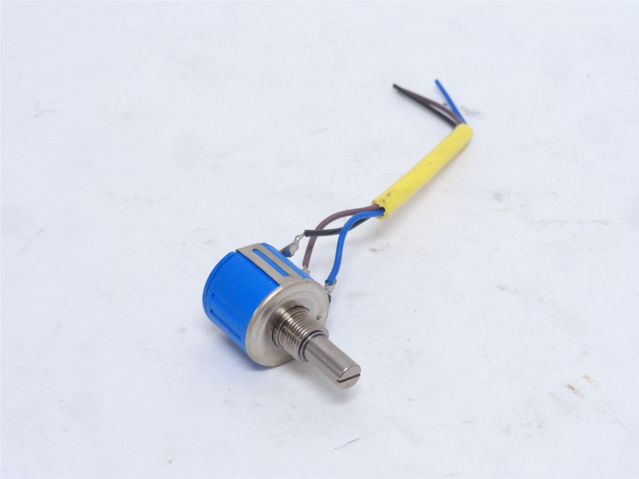Bourns 3541H-1-202L-PW; Wired Potentiometer; 10 Turn; 2KOHM