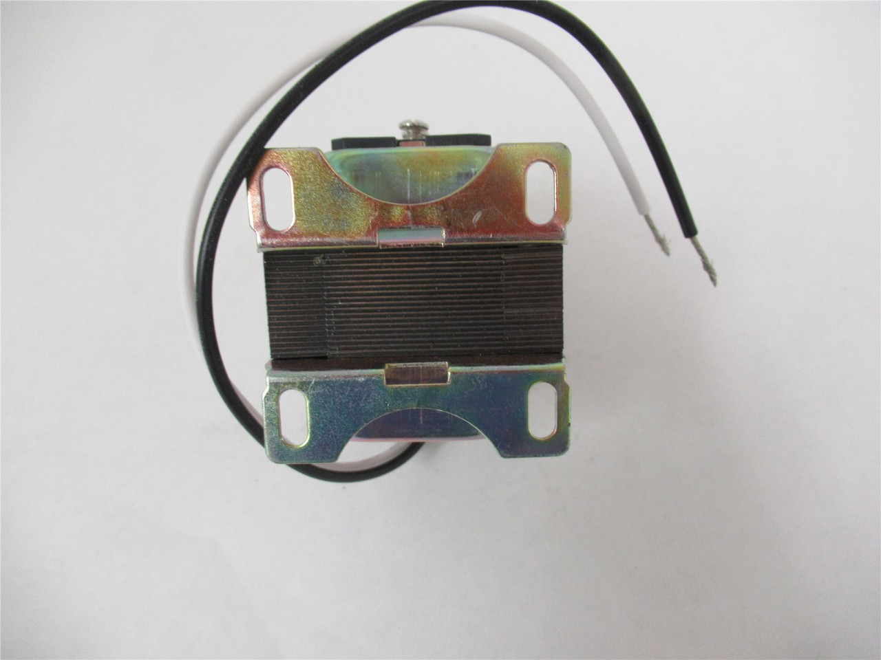 Resideo AT140A1000; Transformer 40 Va Universal Mount120 VAC