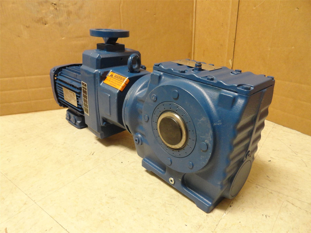 SEW SA67D16BDRN80M4/DH; AC Gearmotor; 217:1 Ratio; 0.75kW