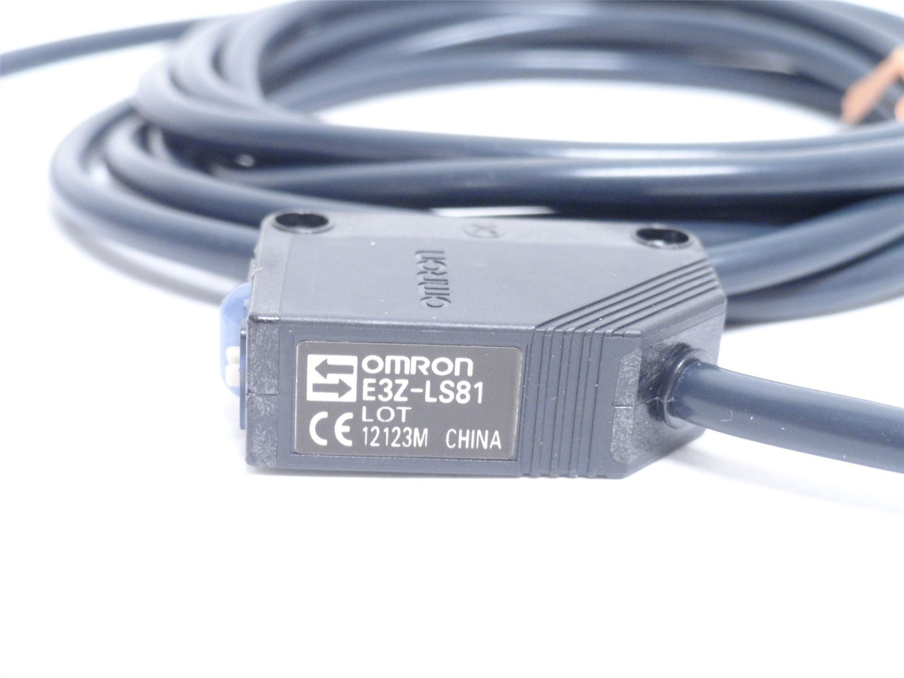 Omron E3Z-LS81; Photoelectric Sensor; 30mm; 12-24VDC; 100mA