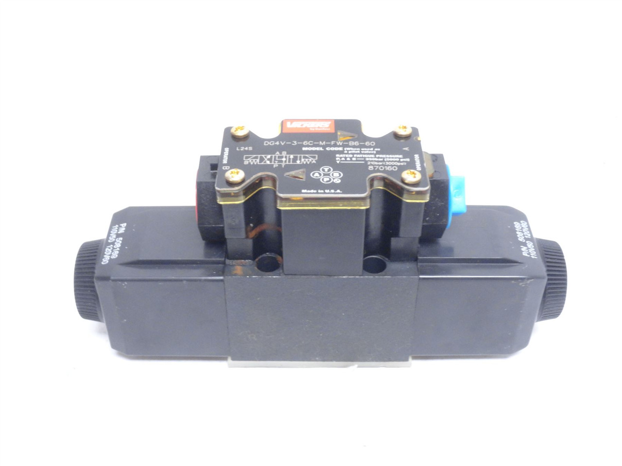 Vickers DG4V-3-6C-M-FW-B6-60; Direction Control Valve 5000PSI