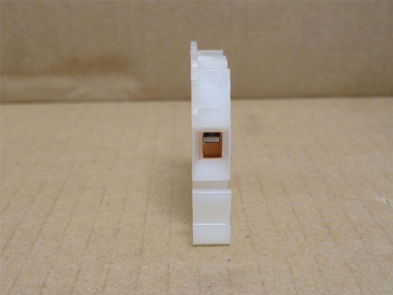 Square D 9080GR6; Lot-5 Solderless Terminal Blocks; 60A; 600V