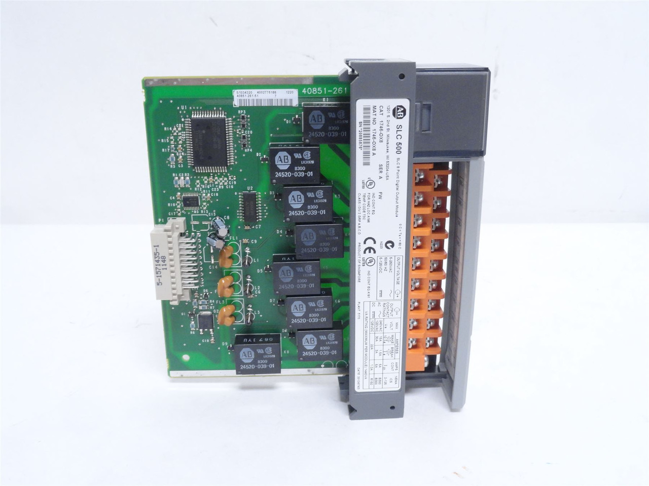 Allen-Bradley 1746-OX8; Output Module; 5A; 265VAC; 8-Point