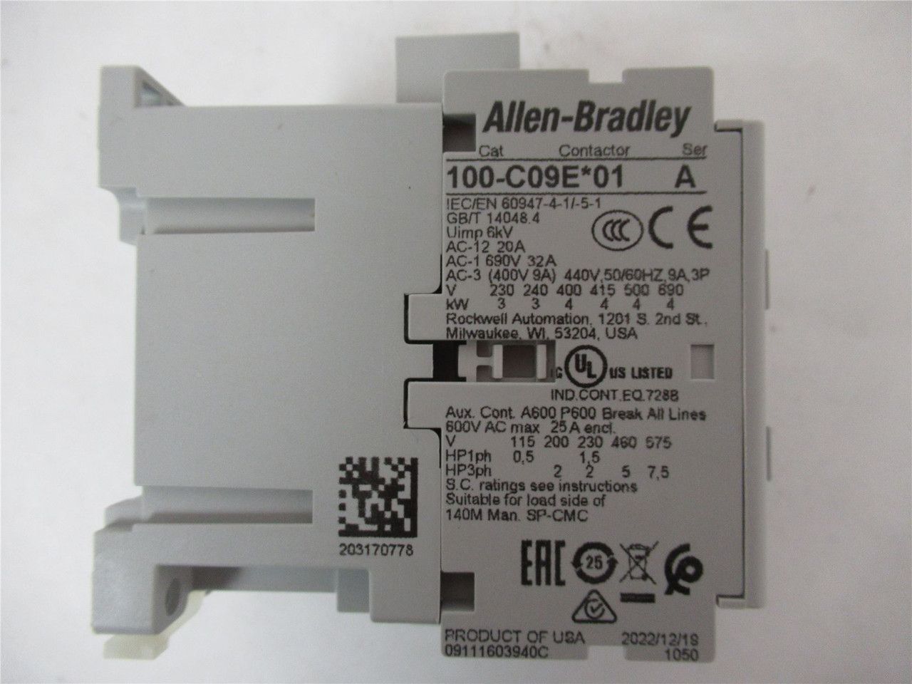 Allen-Bradley 100-C09EJ01; Contactor 9A 3P Coil 24VDC