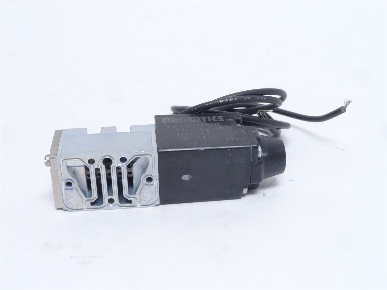 Numatics 031SA400O000030; Solenoid Air Valve; 150PSI; 110/120V