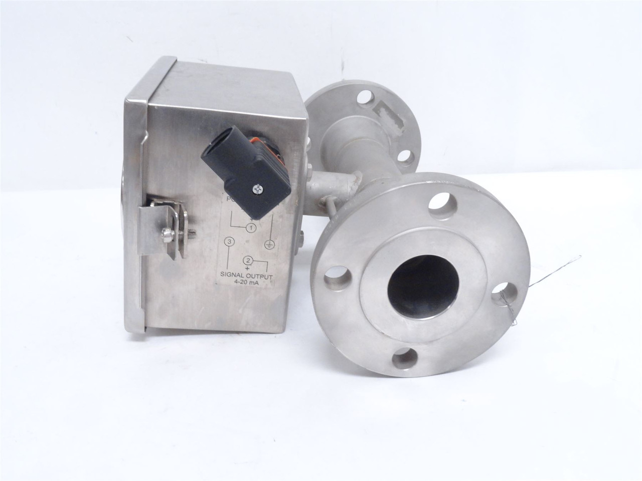 MAC STM-750KG-1.5-F-VD; Vertical Down Stream Flow Meter; SS