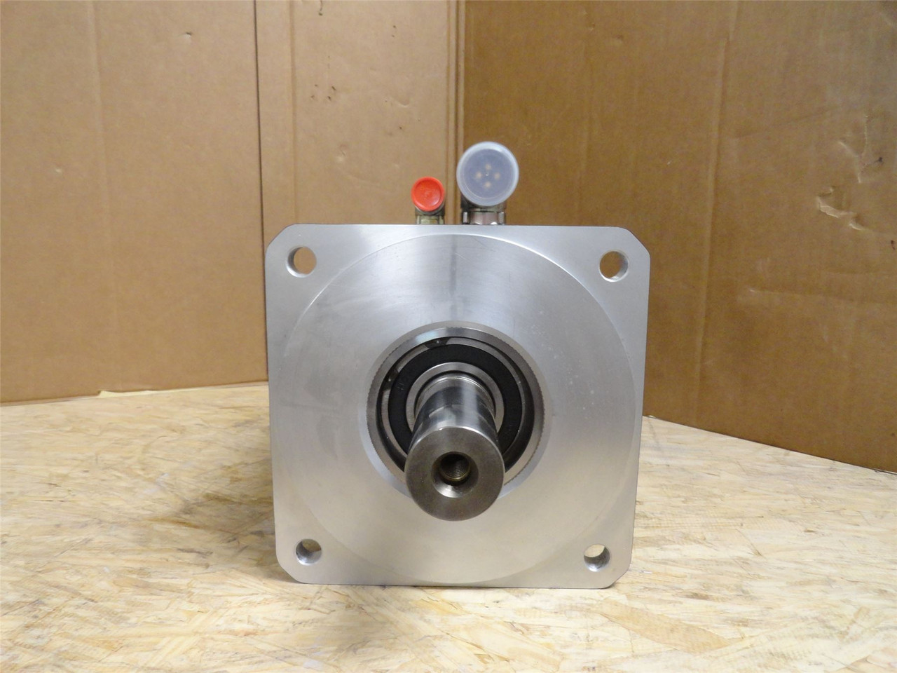 Kollmorgen AKM74Q-ANHNC-00; DC Brushless Servo-Motor; 7.5KW