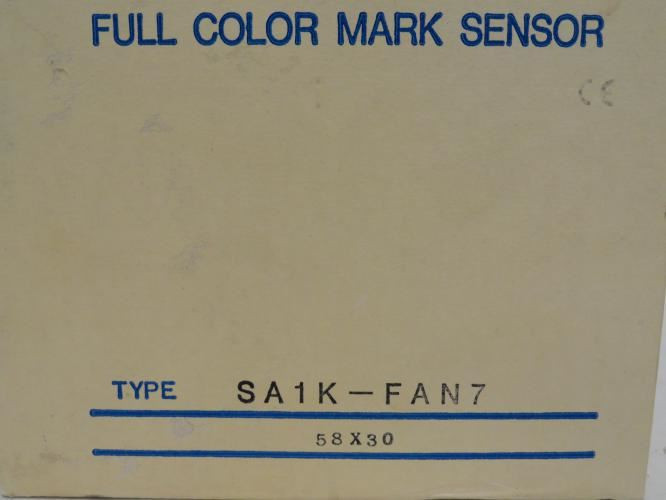 Idec SA1K-FAN7; Full Color Mark Sensor; 12VDC In; 28VDC Out