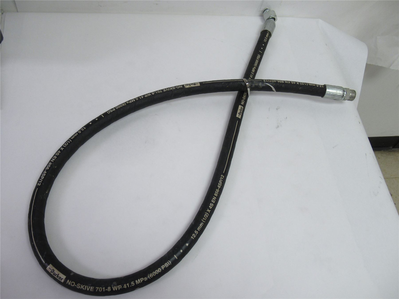 Parker F797TCD20C1616867; Hydraulic Hose; 67"L