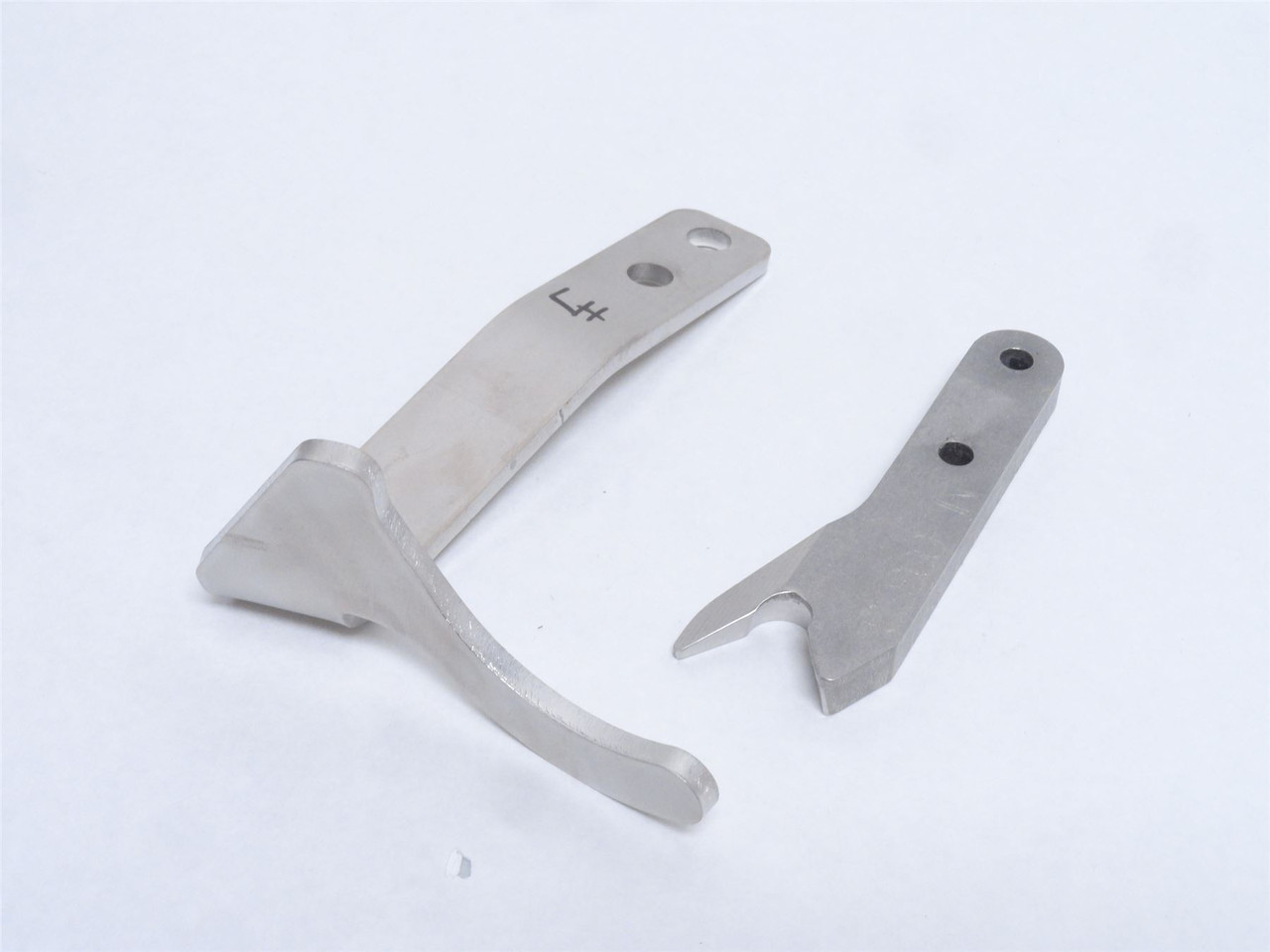 Cantrell DB5006447; Wing Clamp Assembly; SS; Left Hand Side