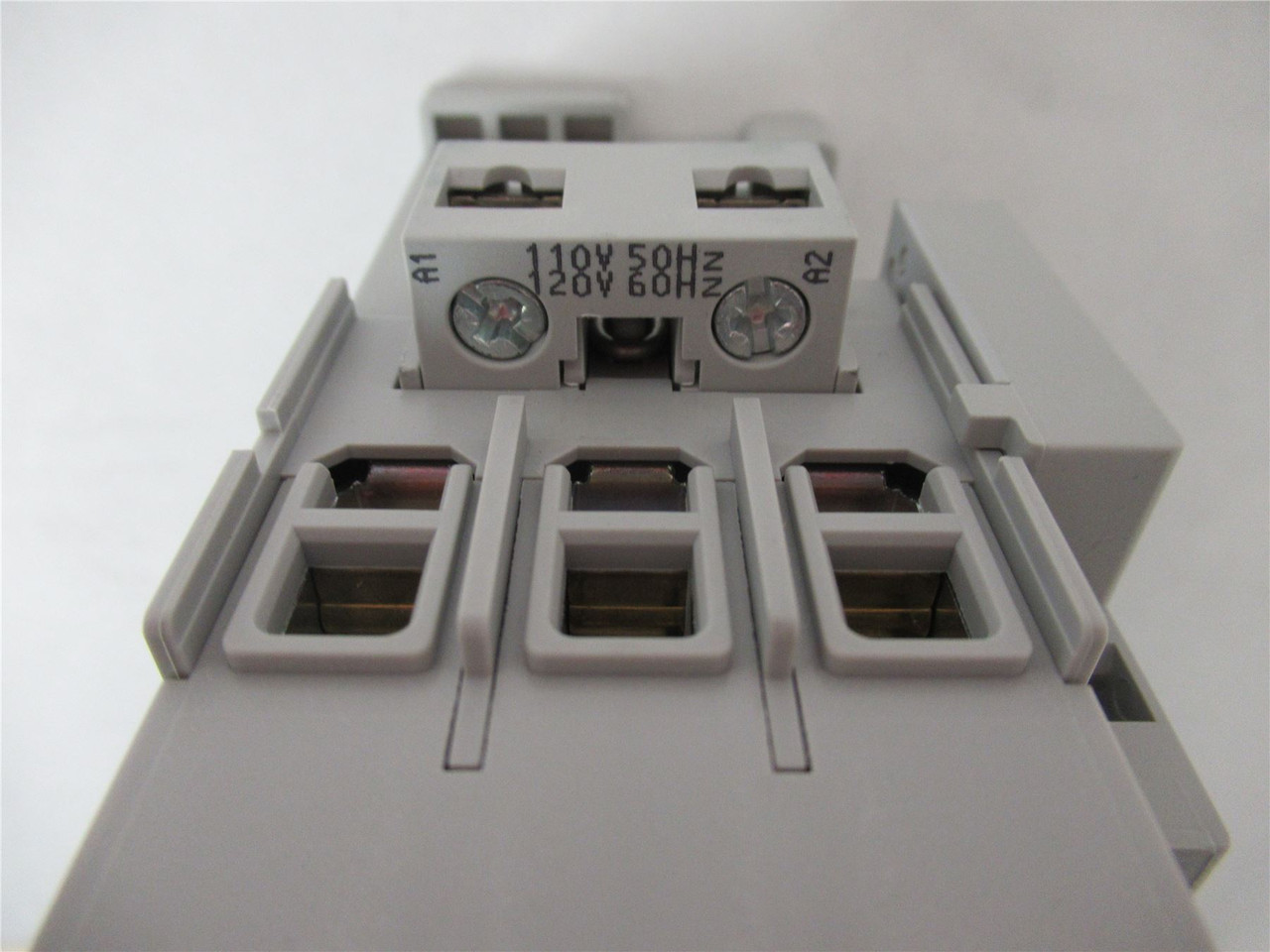 Allen-Bradley 100-C30D10; Contactor 30A 3P Coil: 120VAC