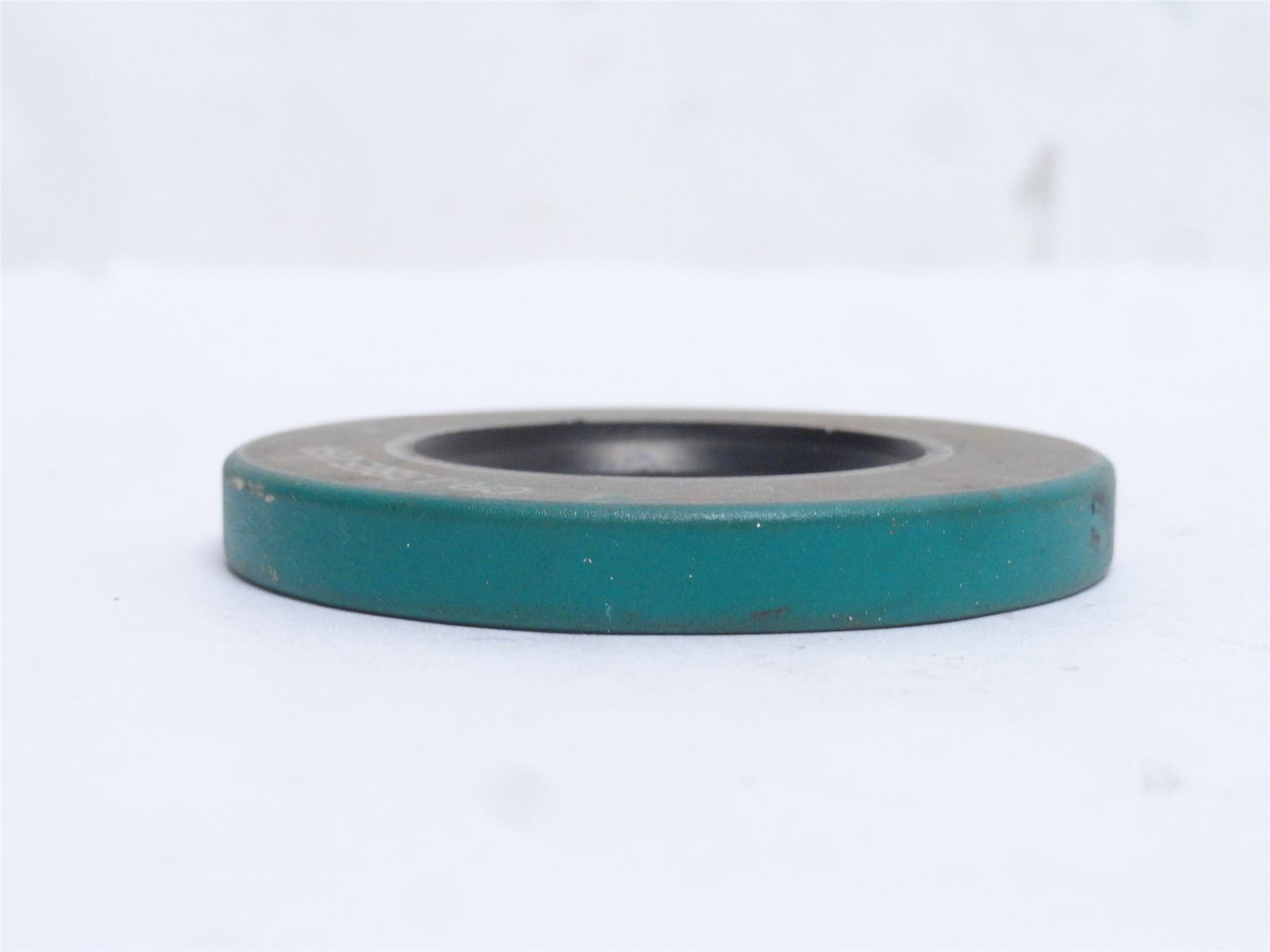 CR 13865; Single Lip Oil Seal 1-3/8"ID x 2-1/2"OD x 5/16" Wide