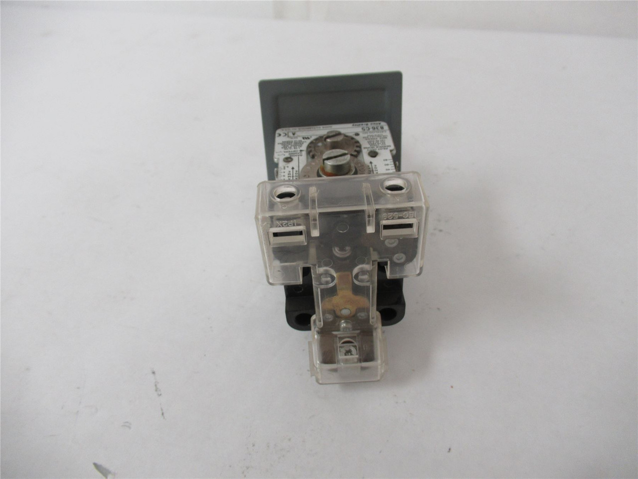 Allen-Bradley 836-C5; Pressure Control Switch 2 PSI 80 PSI