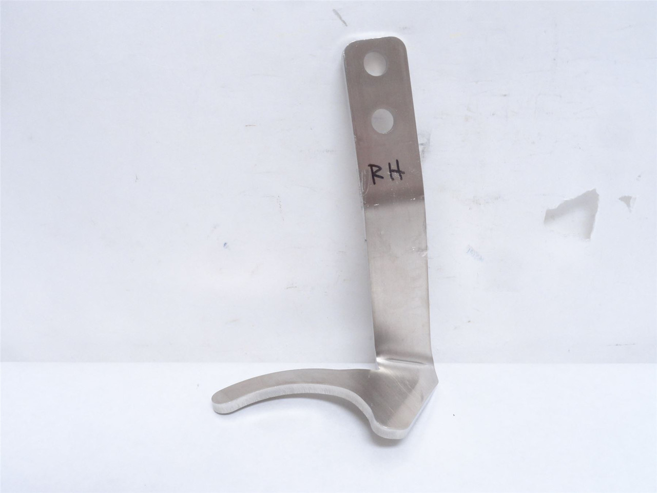 Cantrell DB5006448; Wing Clamp Assembly; SS; Right Hand Side
