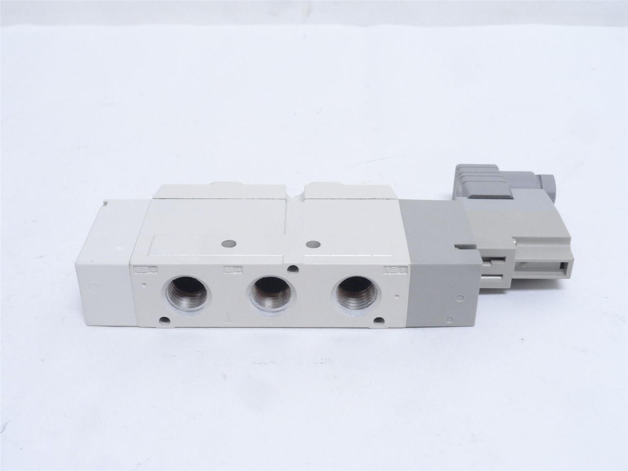 SMC SY9120-6DD-02T; Solenoid Air Control Valve .07MPa; 12VDC