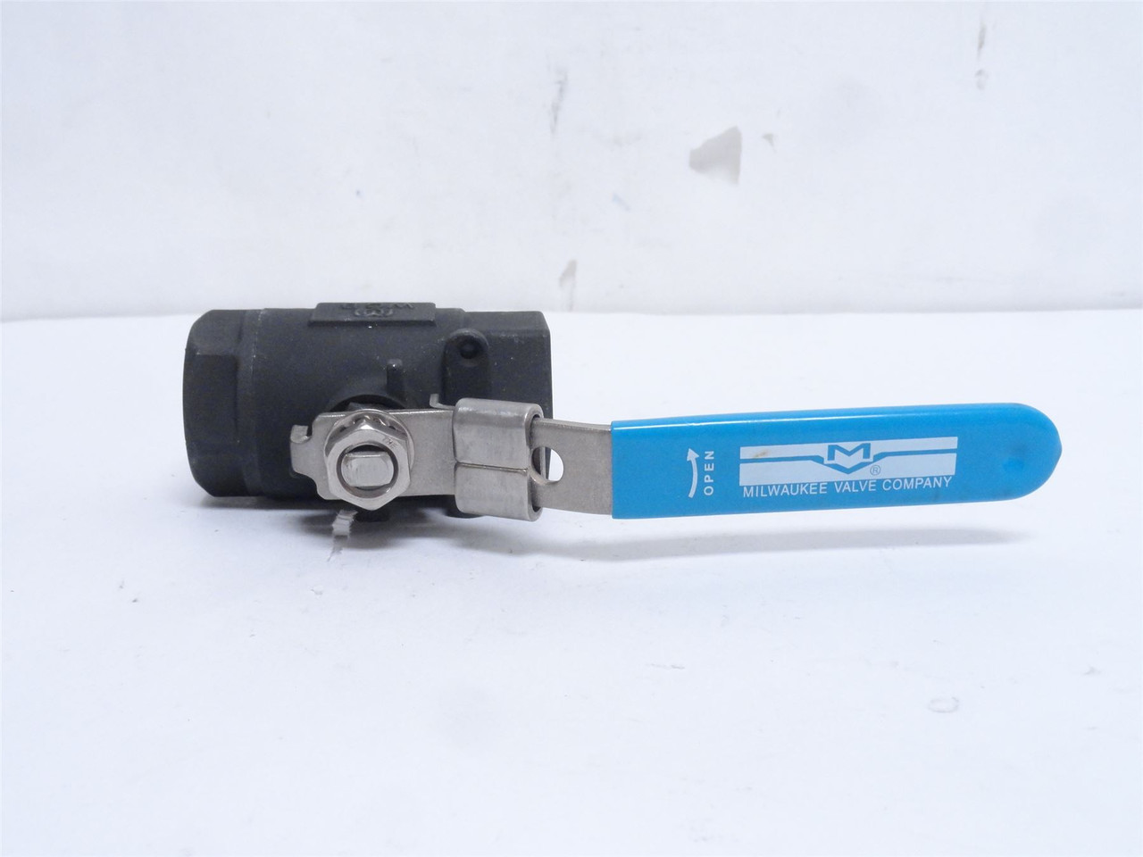 Milwaukee Valve 20CSOR-N1-LL; Steel Ball Valve 1NPT; 2000 WOG
