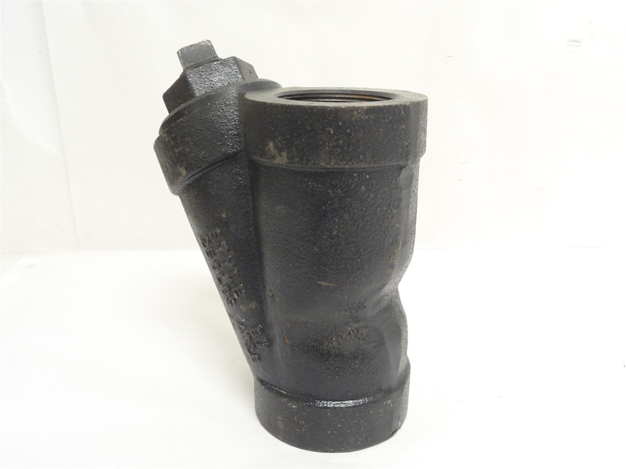 Keckley 23THY-CIM20M34-FTI-B7; Cast Iron Y-Strainer; 2NPT