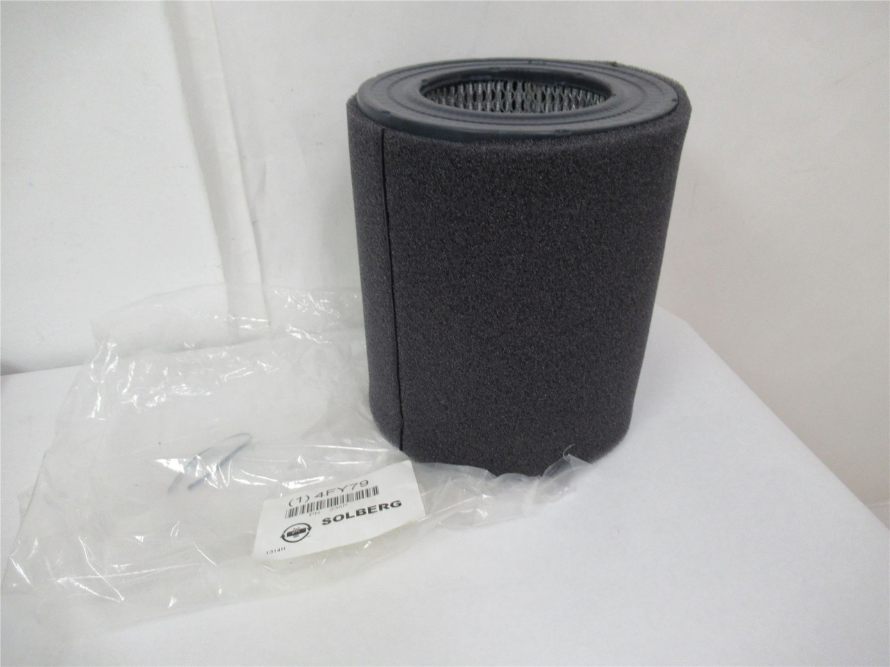Solberg 4FY79; Filter Element 9.38" Height 4 3/4"ID 7 7/8"OD