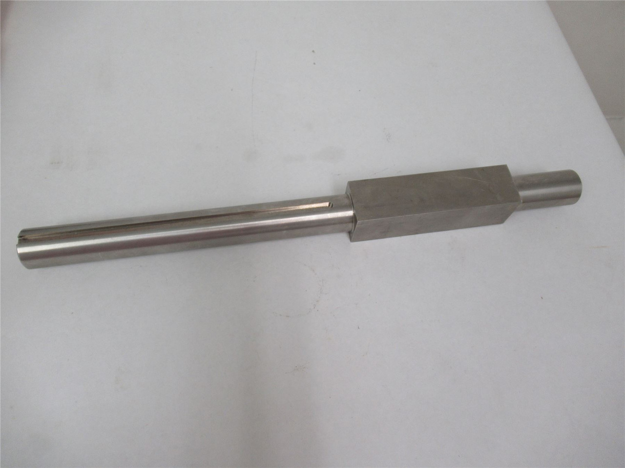 Ty Gar Machine KL16SHAFT; Conveyor Shaft 18"Length 1.25" OD