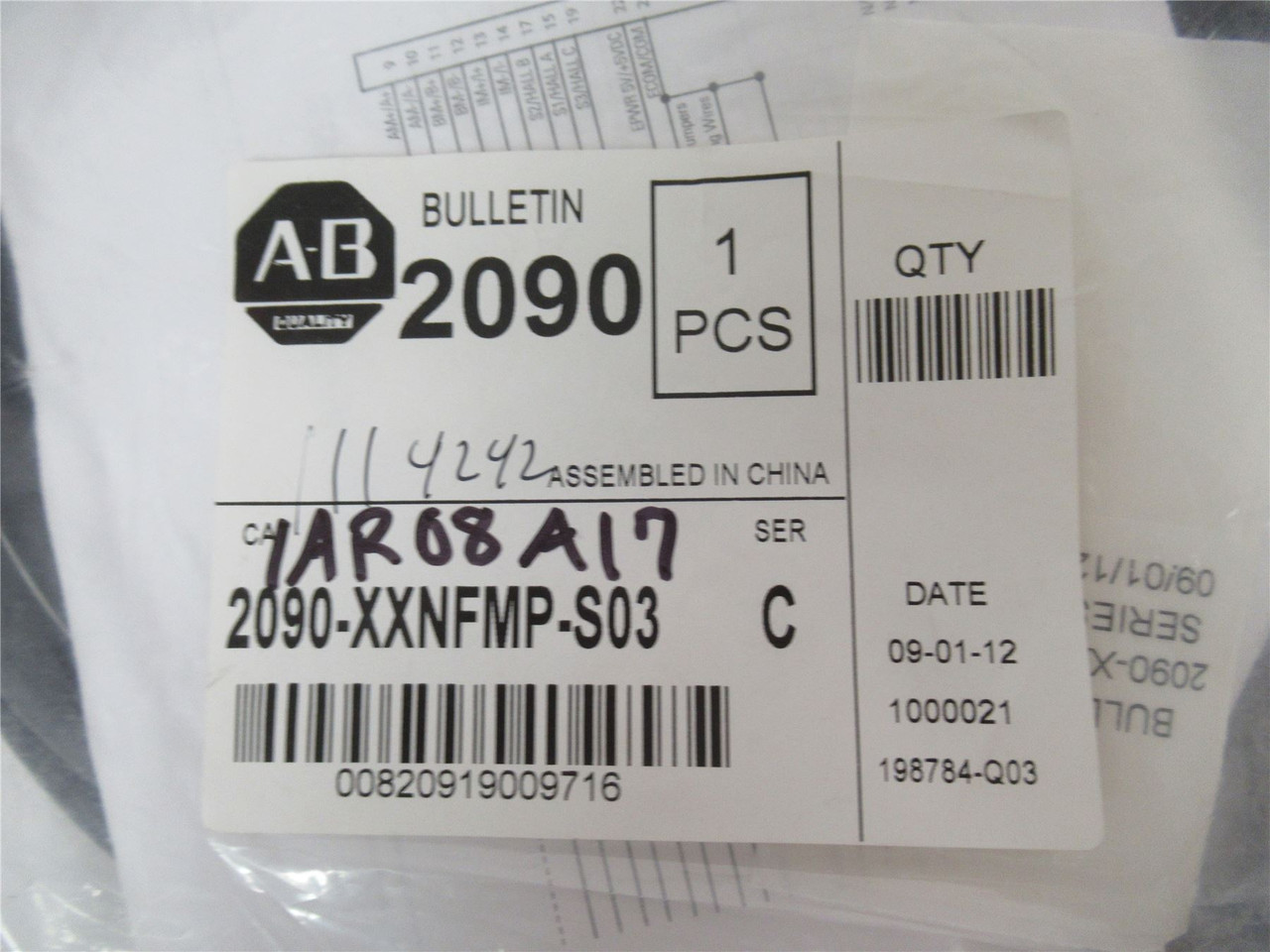 Allen-Bradley 2090-XXNFMP-S03; Servo Cable 300V Motor 3M