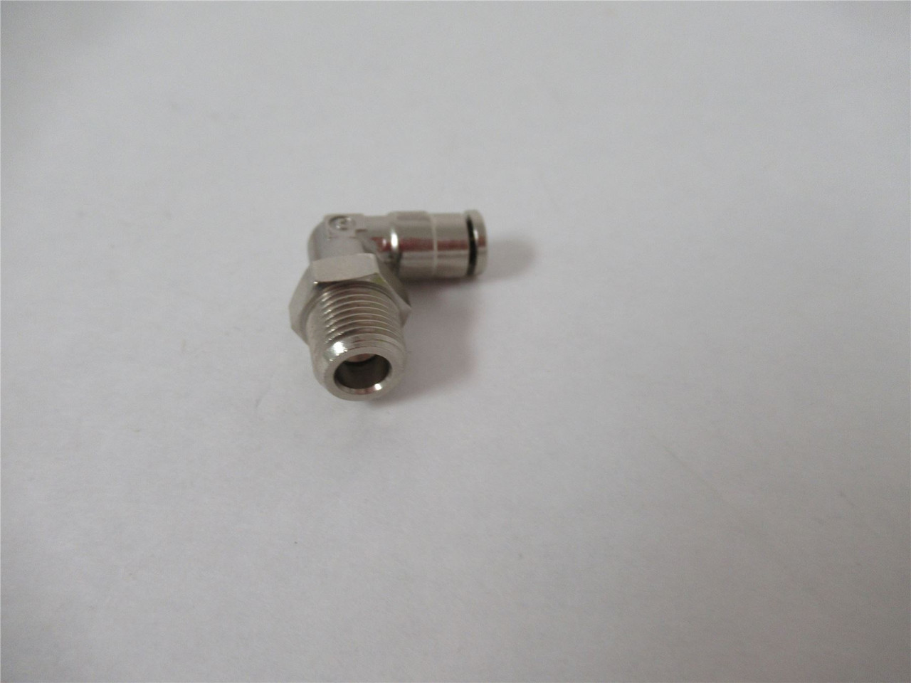 Camozzi 65200202; Lot-7 Pneumt Fitting Swivel Elbow 1/8"x1/8"