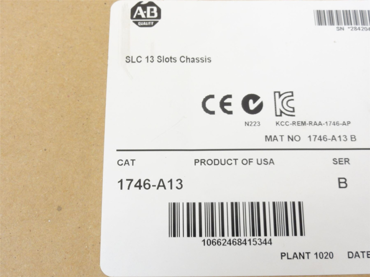 Allen-Bradley 1746-A13; Modular Mounting Chassis; 13 Slot