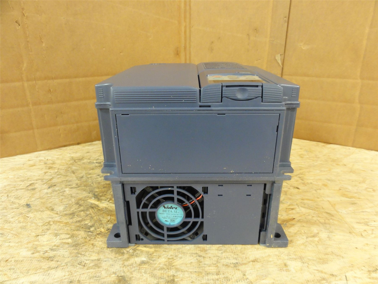 Fuji FRN5.5G1E-4E; AC Drive 7.5Kw 480VAC; 3PH; 17.3 Amps