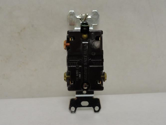 Arrow Hart 1893; Toggle Wall Light; Locklng; 15A; 120-277VAC