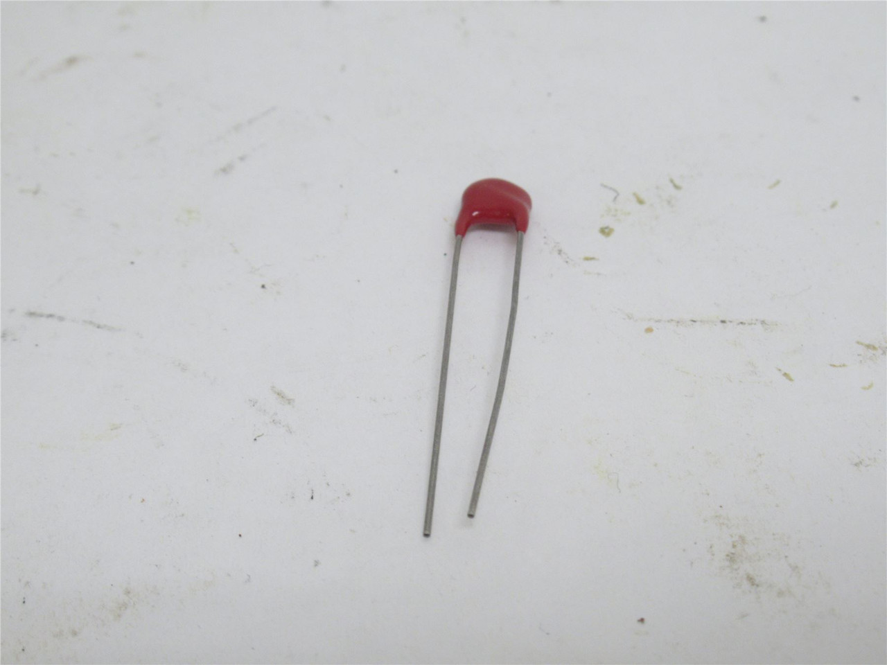 Littlefuse 22Z1-GE79; Lot-20; Varistors