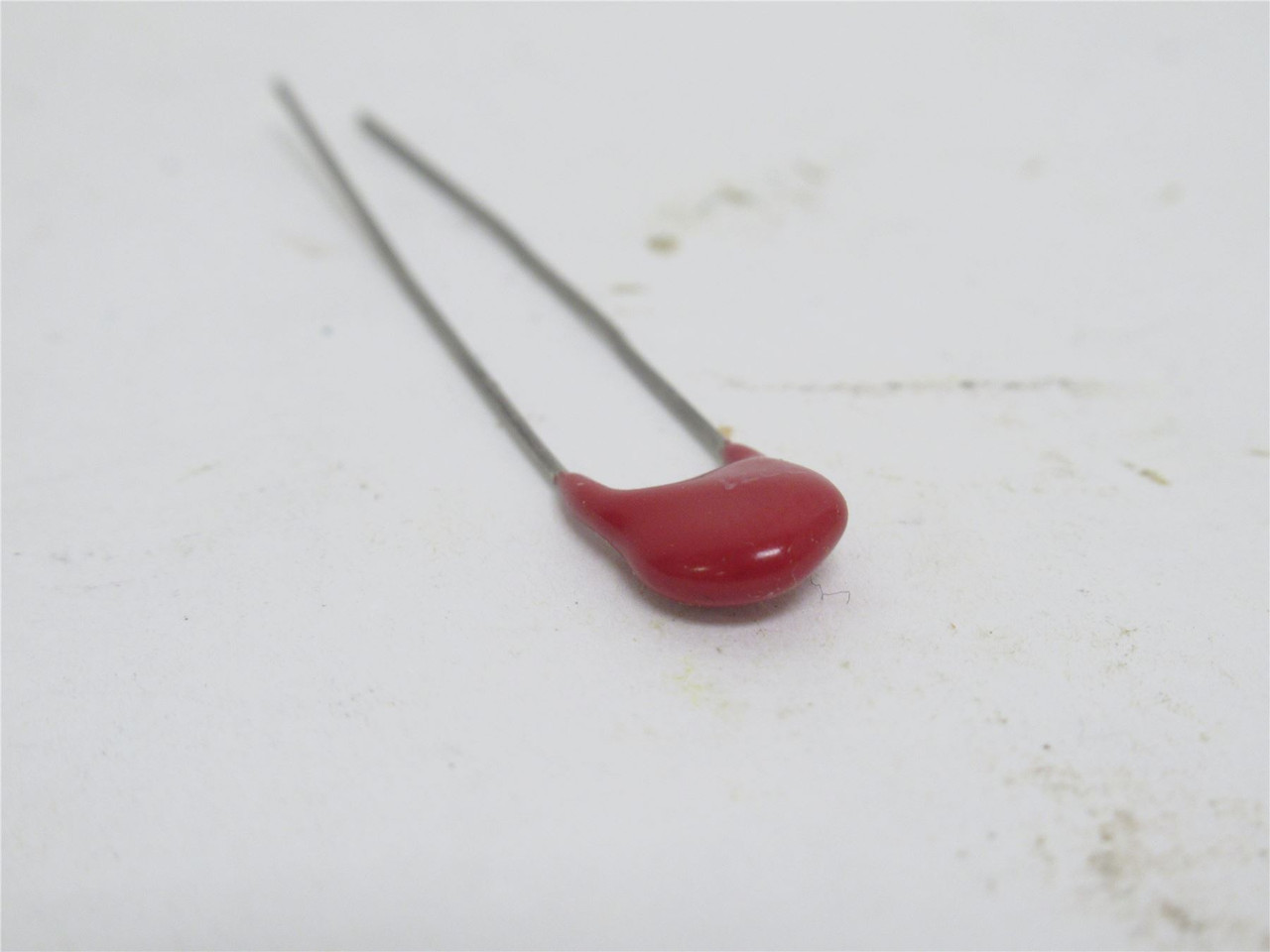 Littlefuse 22Z1-GE79; Lot-20; Varistors