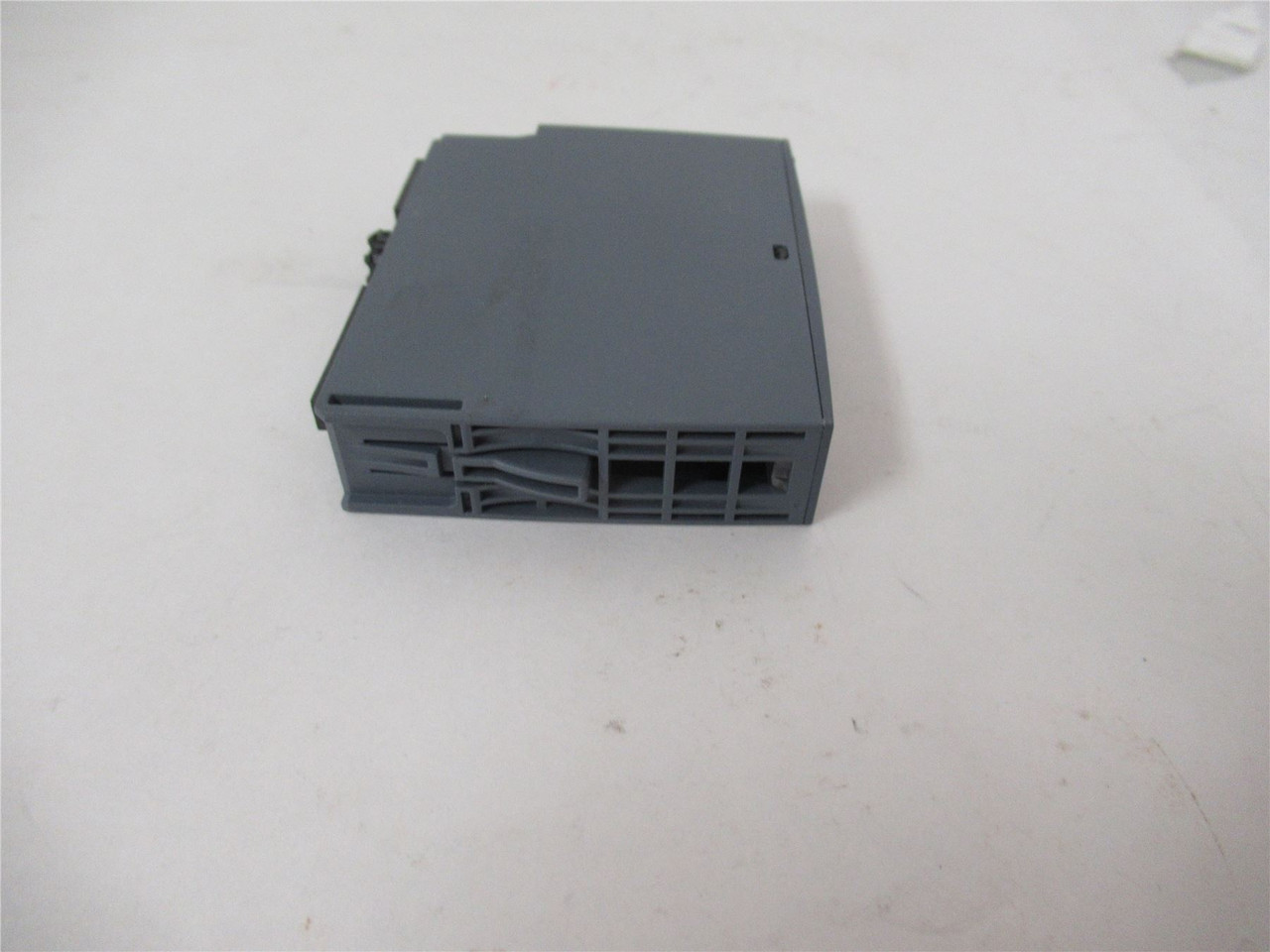 Siemens 6ES7131-6BF00-0CA0; Input ModuleET200SP8X 24VDC Inputs