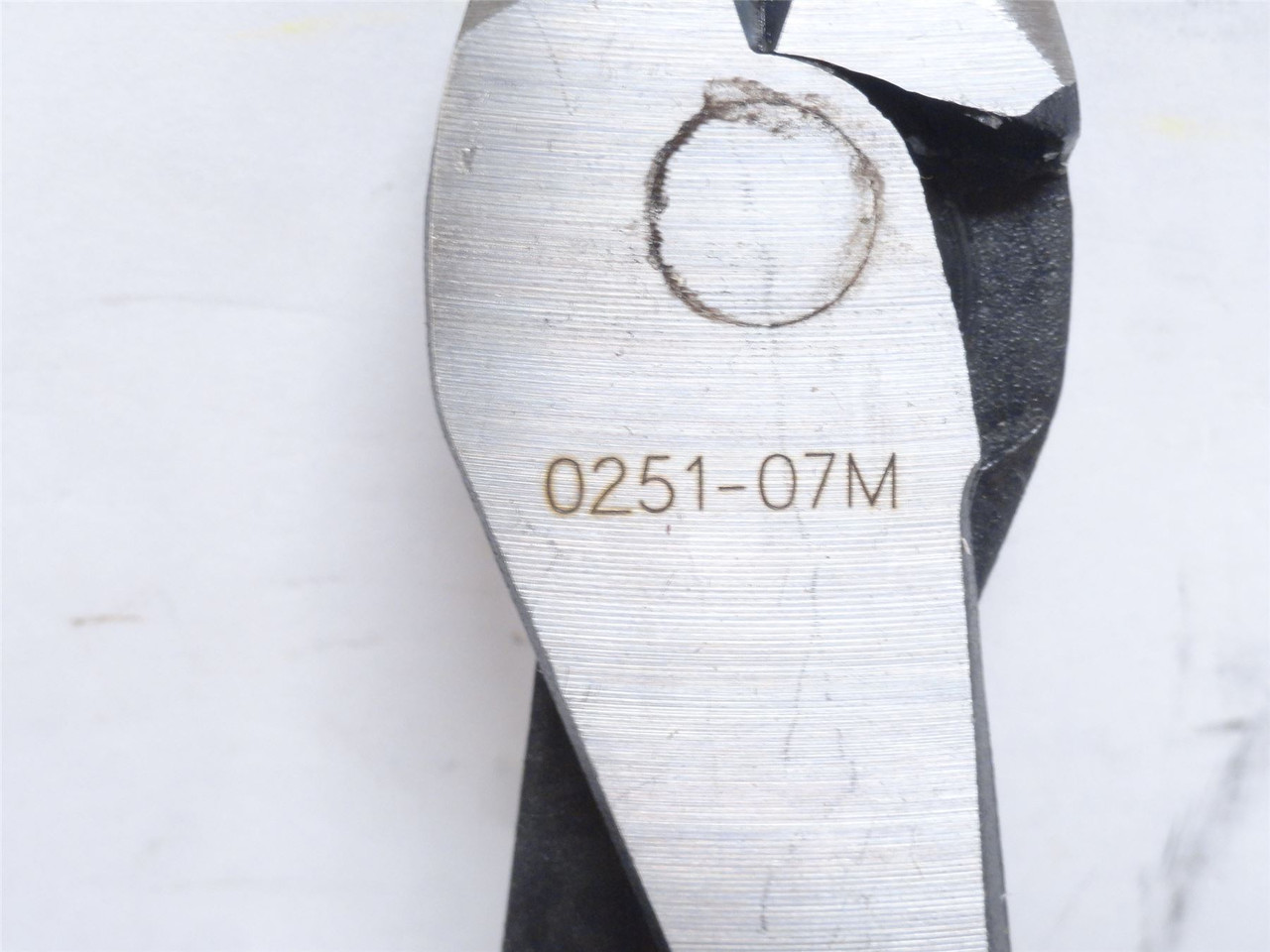 Greenlee 0251-07M; Diagonal Cutting Pliers; Mini Molded Grip