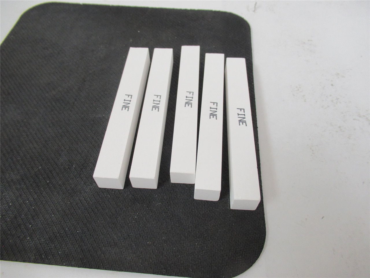 Razor Edge Systems 1-2-WSF; Fine Wet Sticks (5 Pieces)
