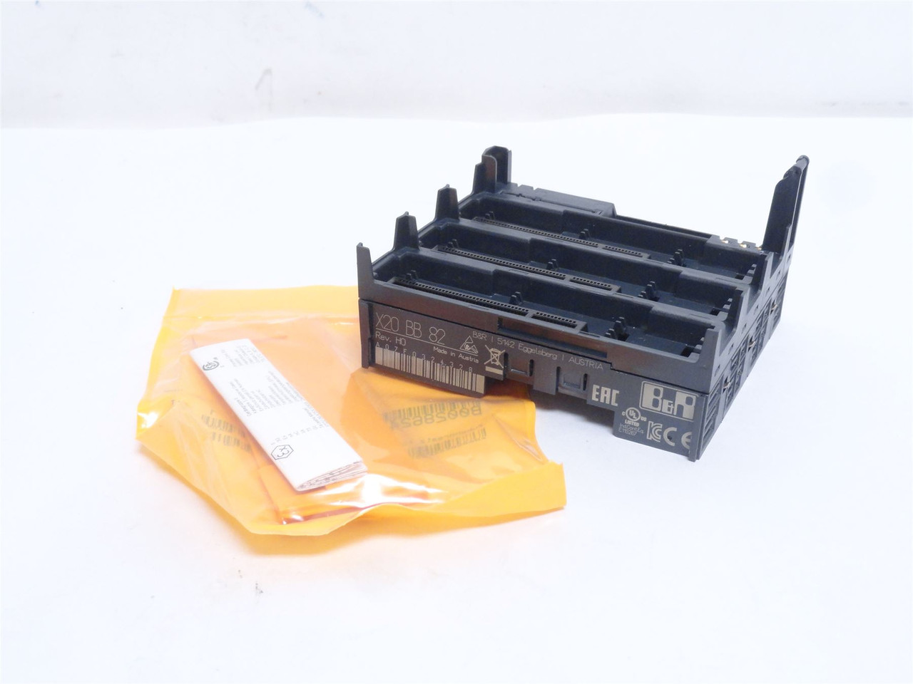 B and R X20BB82; Bus Controller Base + 2 Slot