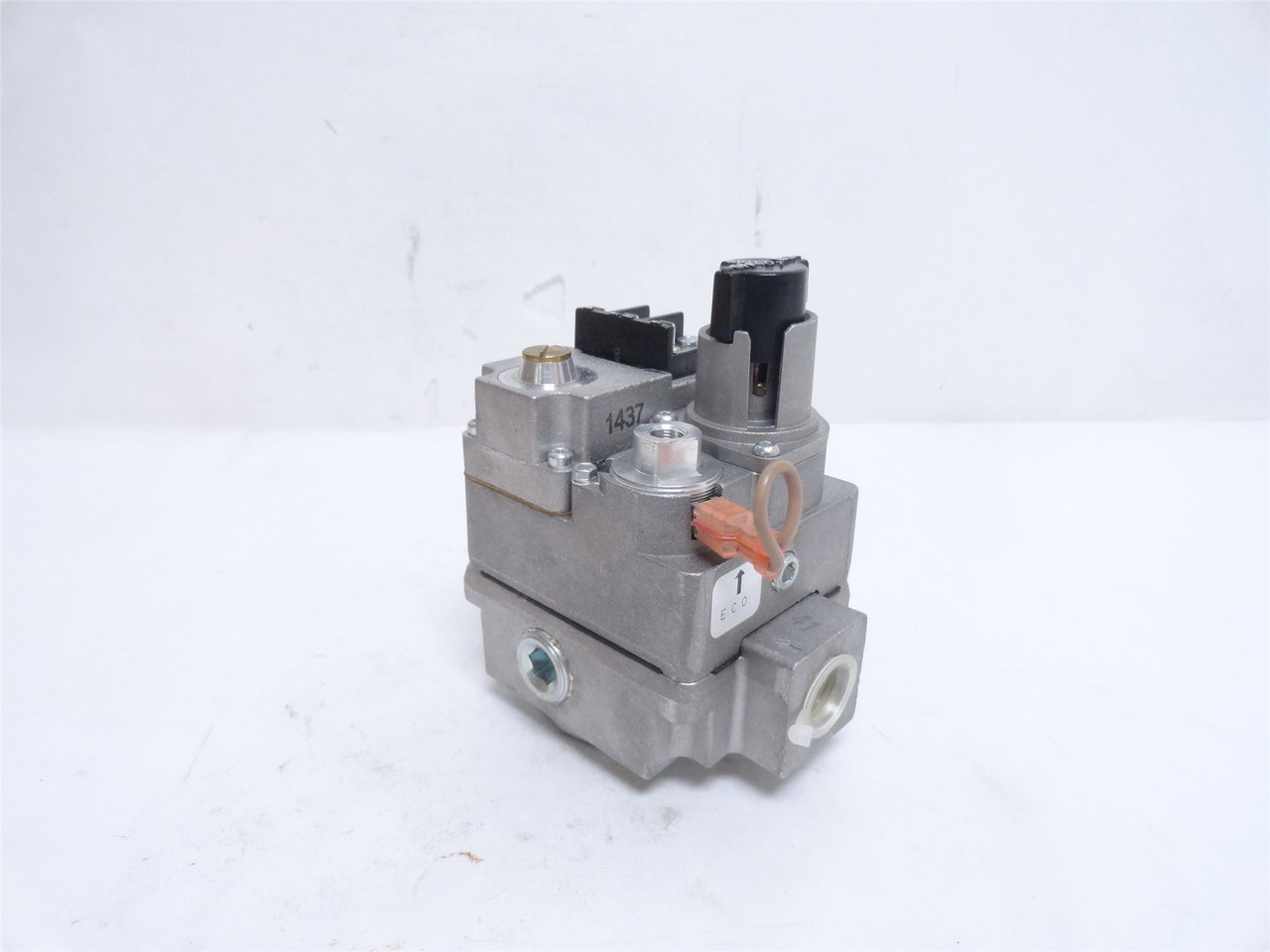 White-Rodgers 36003-333; Fast Opening Gas Valve 230;000BTU/HR