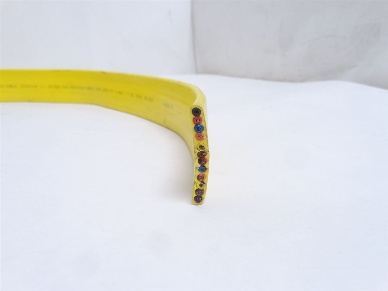Festoon 261999; Roll-20' Flat Yellow Cable; 12-Conductor; 600V
