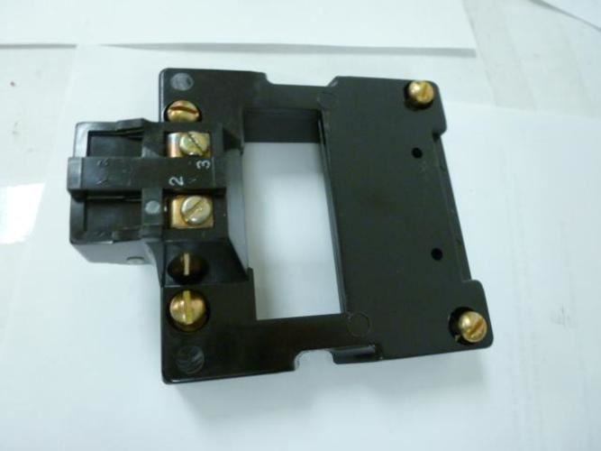 Allen-Bradley MDL-Unkn84882; Coil Cover Assembly; unknown model