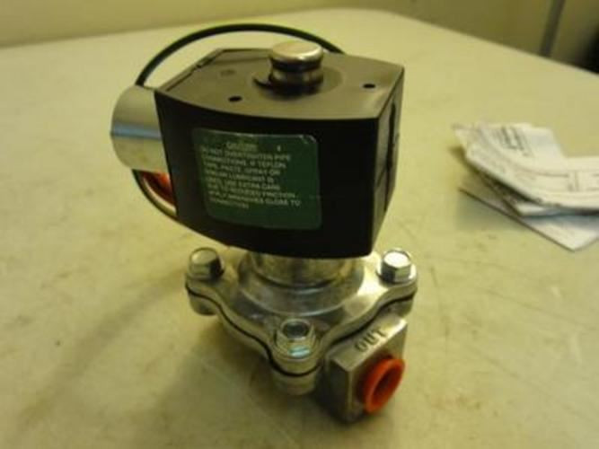 Asco EF8214G013; Solenoid Valve; Missing Plate & Coil clip