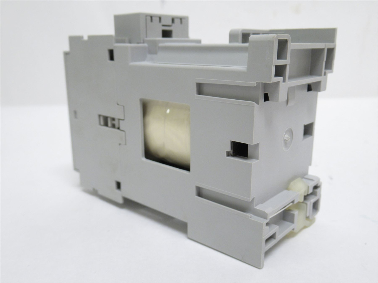 Allen-Bradley 100-C09ZJ01; Contactor; 25A; 600VAC; 24VDC Coil