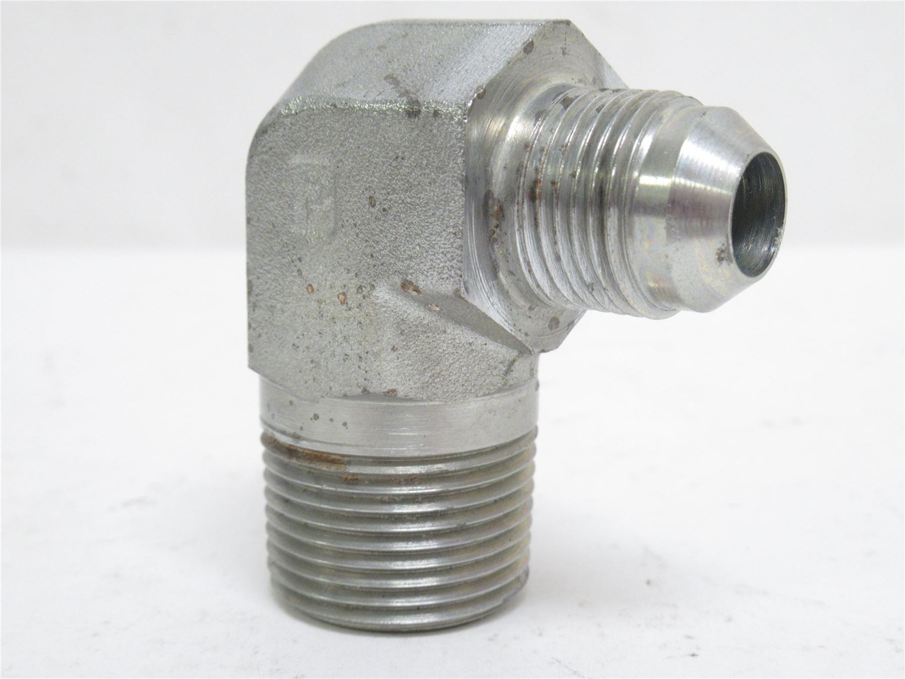 Parker 8-12 CTX-S; Adaptor Elbow; 90Deg; 1/2 JIC To 3/4 NPT