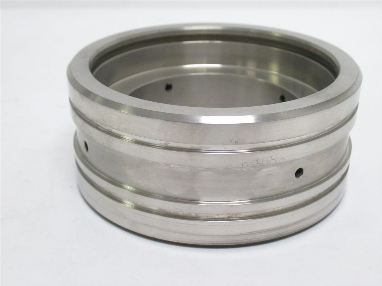SPX LL923210; Seal Head Insert; 2-1/2" ID x 3-1/4" ID